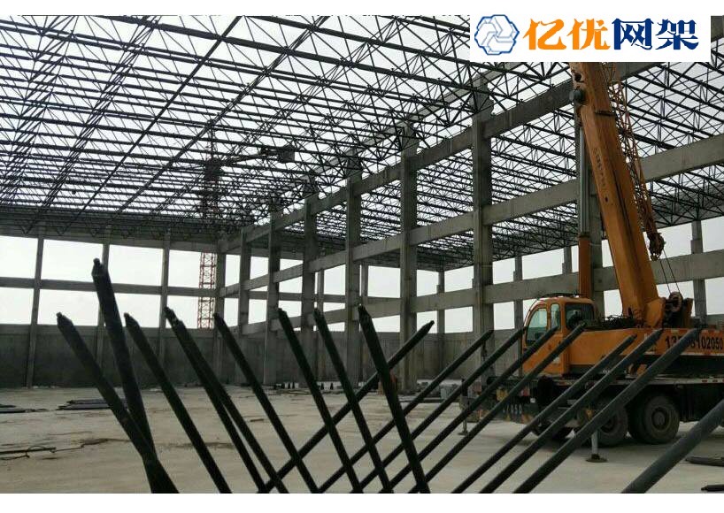 华蓥干煤棚网架