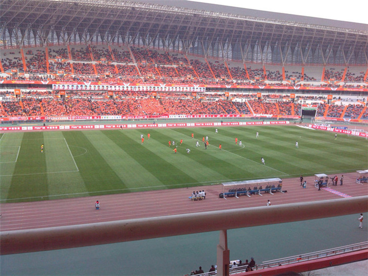 华蓥体育场看台网架加工